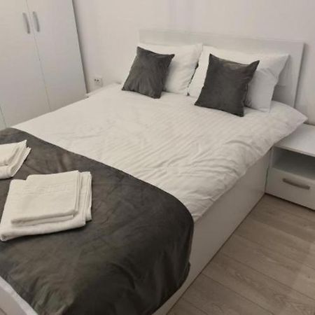 Apartament De Lux Bacău Exteriér fotografie